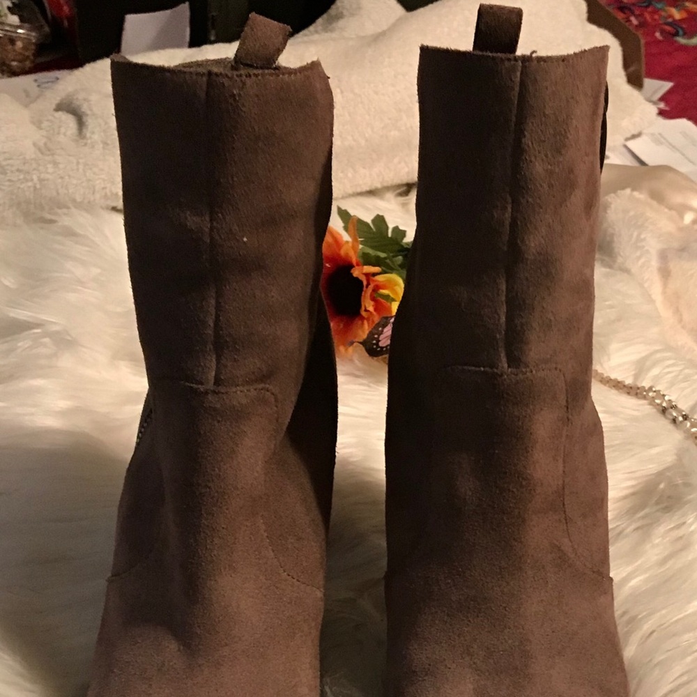 ⬇️SALE!💥  NWOT STEVE MADDEN SUEDE  BOOTS 10 - Picture 8 of 8